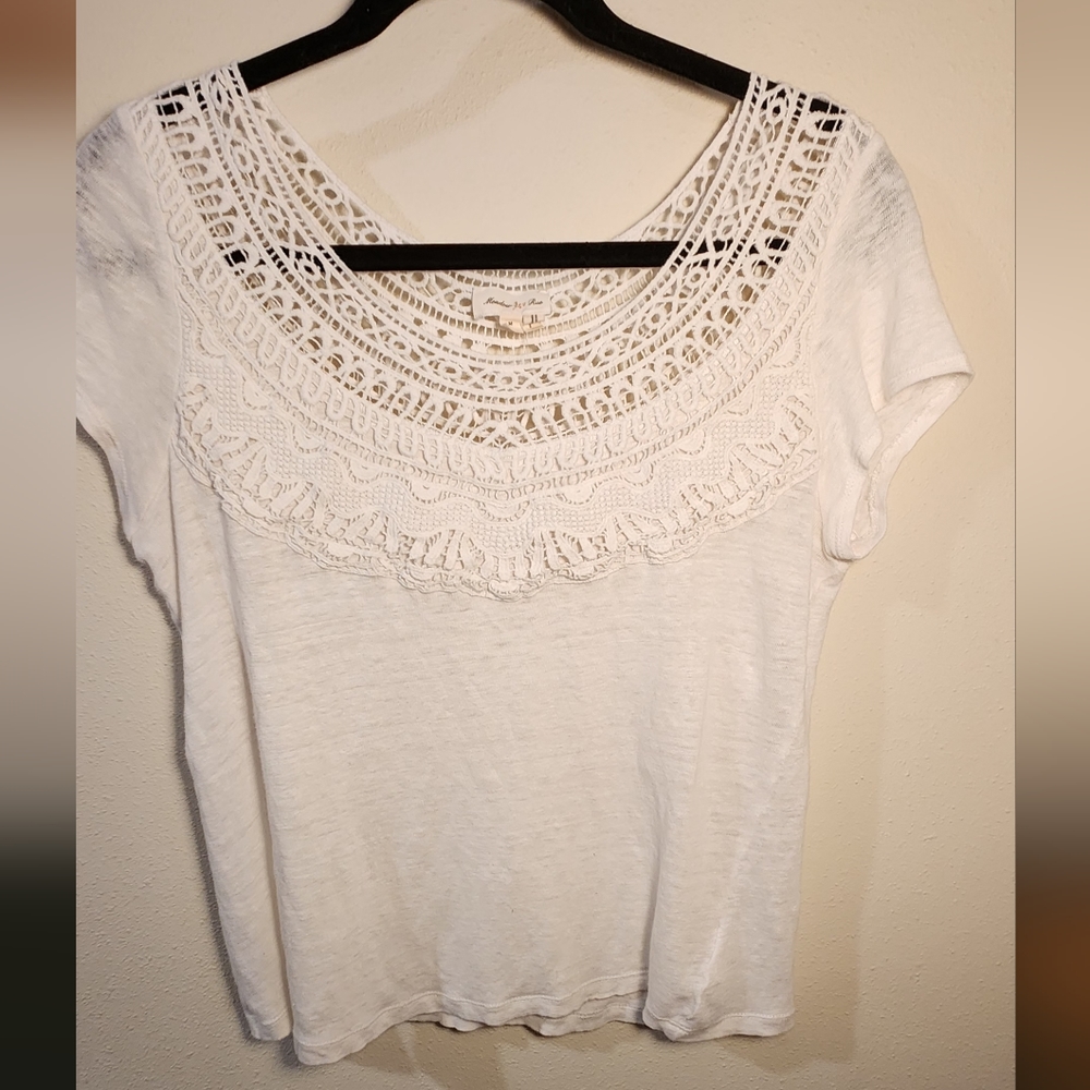 Meadow Rue Medium white crocheted bib short sleeve - Picture 3 of 10